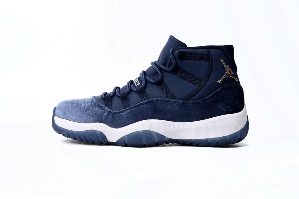 Air Jordan 11 Retro Midnight Navy Reps Sneaker AR0715-441