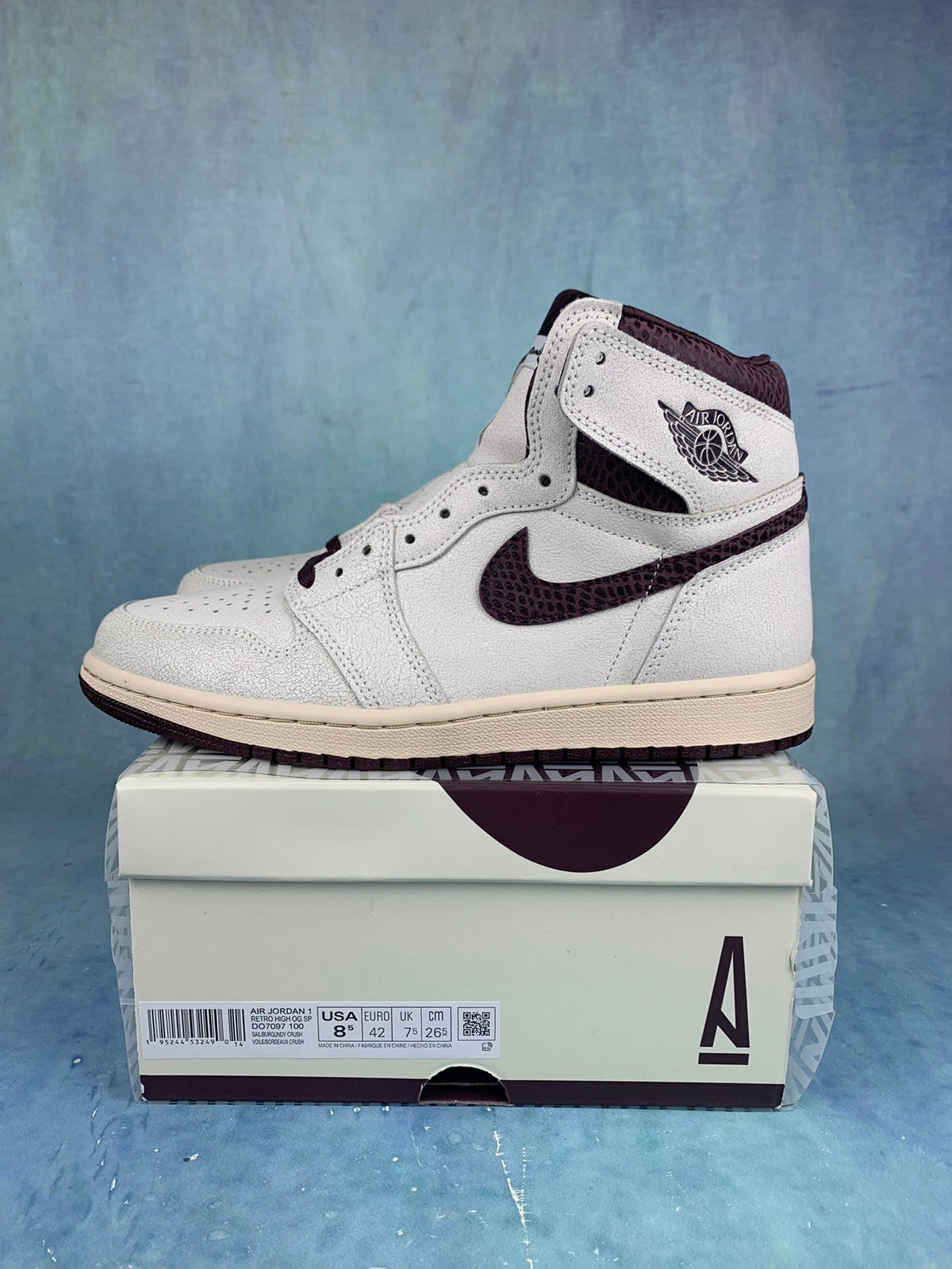 Air Jordan 1 High Cracked Snakeskin Unisex Sneakers DO7097-100