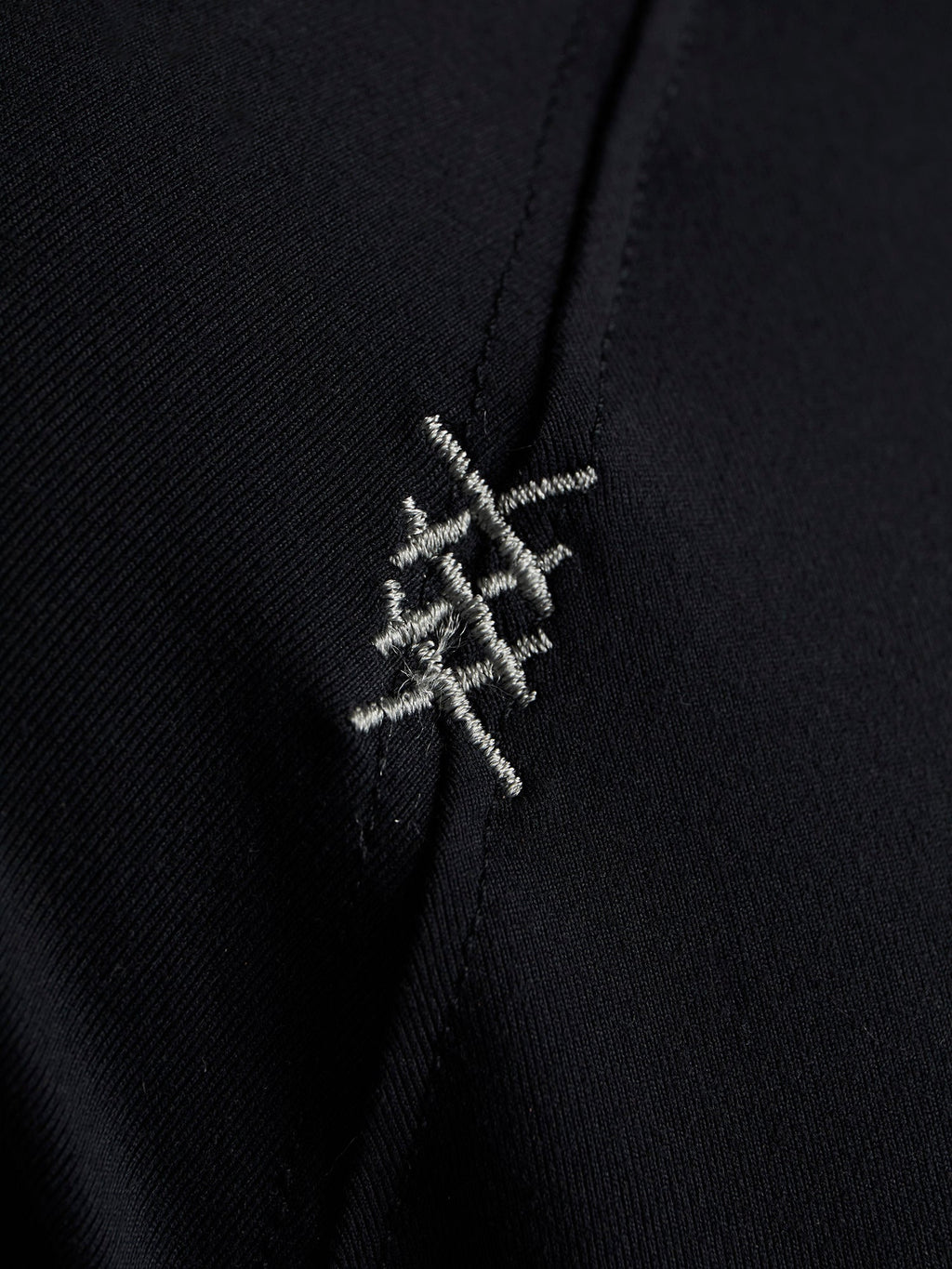 REIGN SHORT SLEEVE