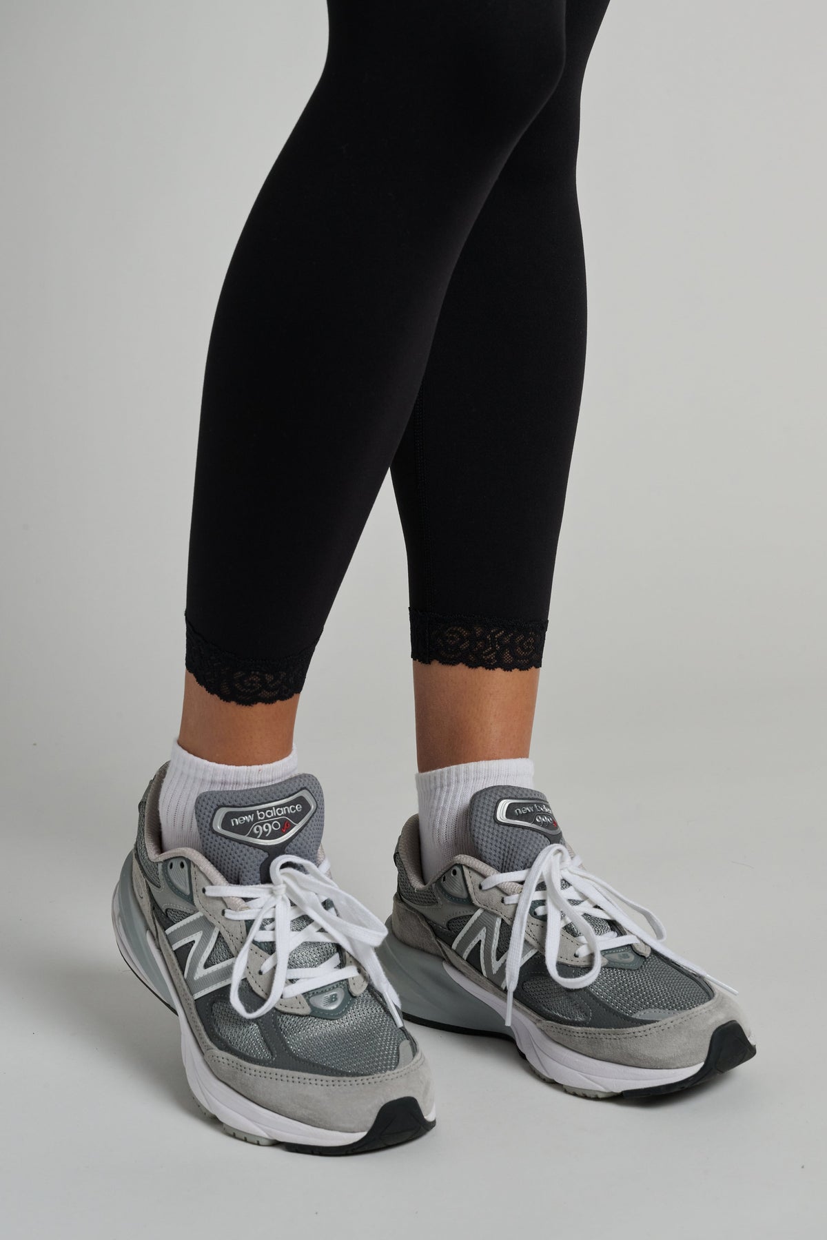 Lotus Lace Legging