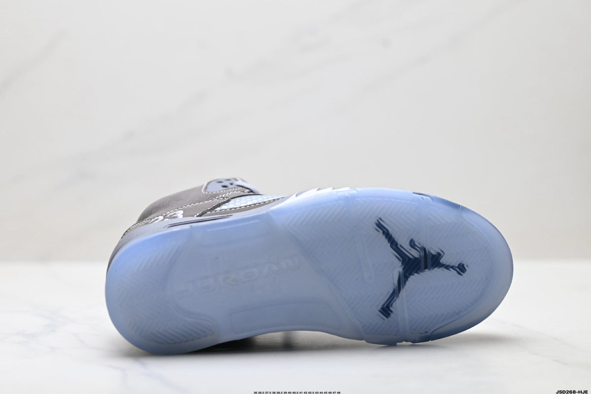 Air Jordan 5 Retro Cool Grey Silver Sneakers