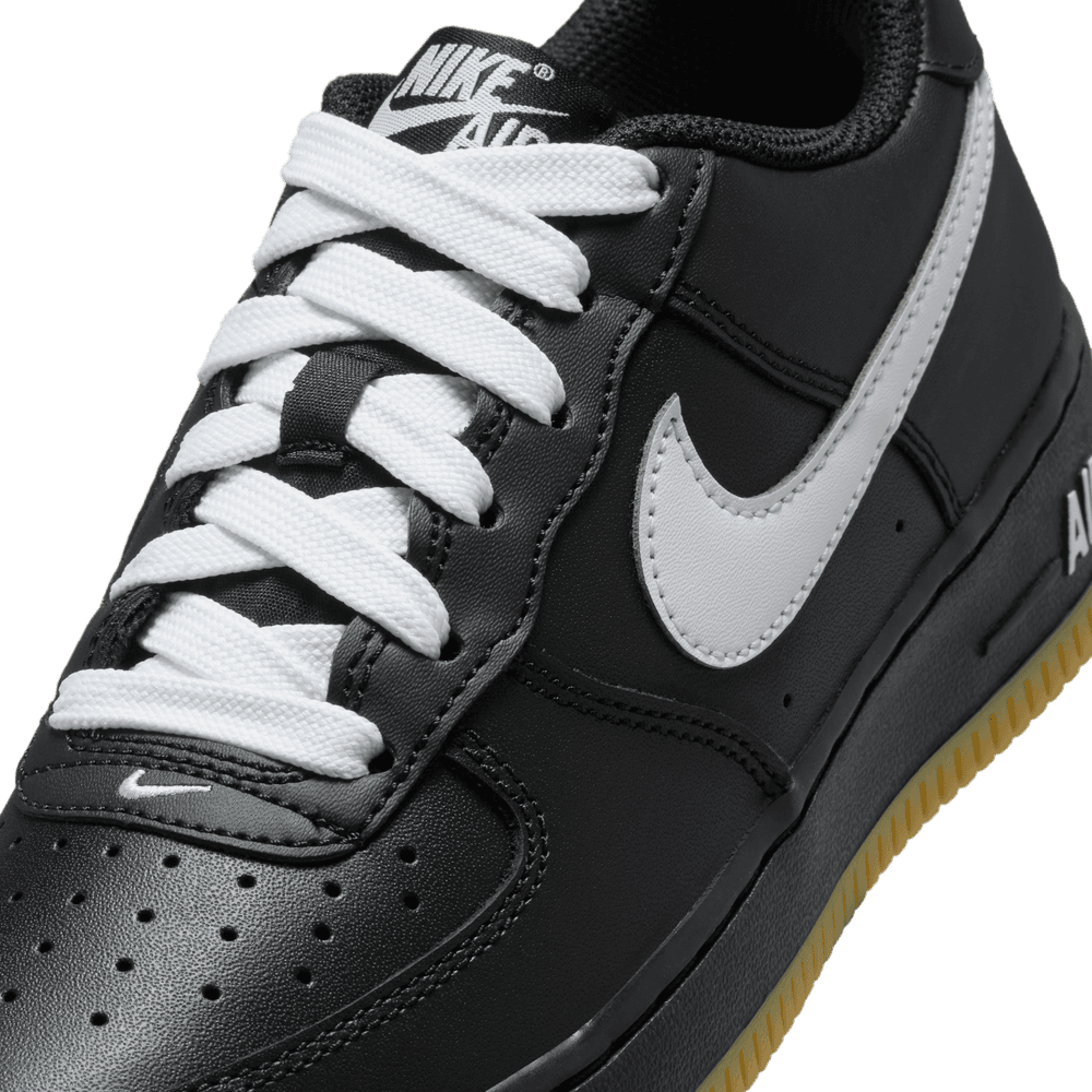GS Nike Air Force 1 LV8