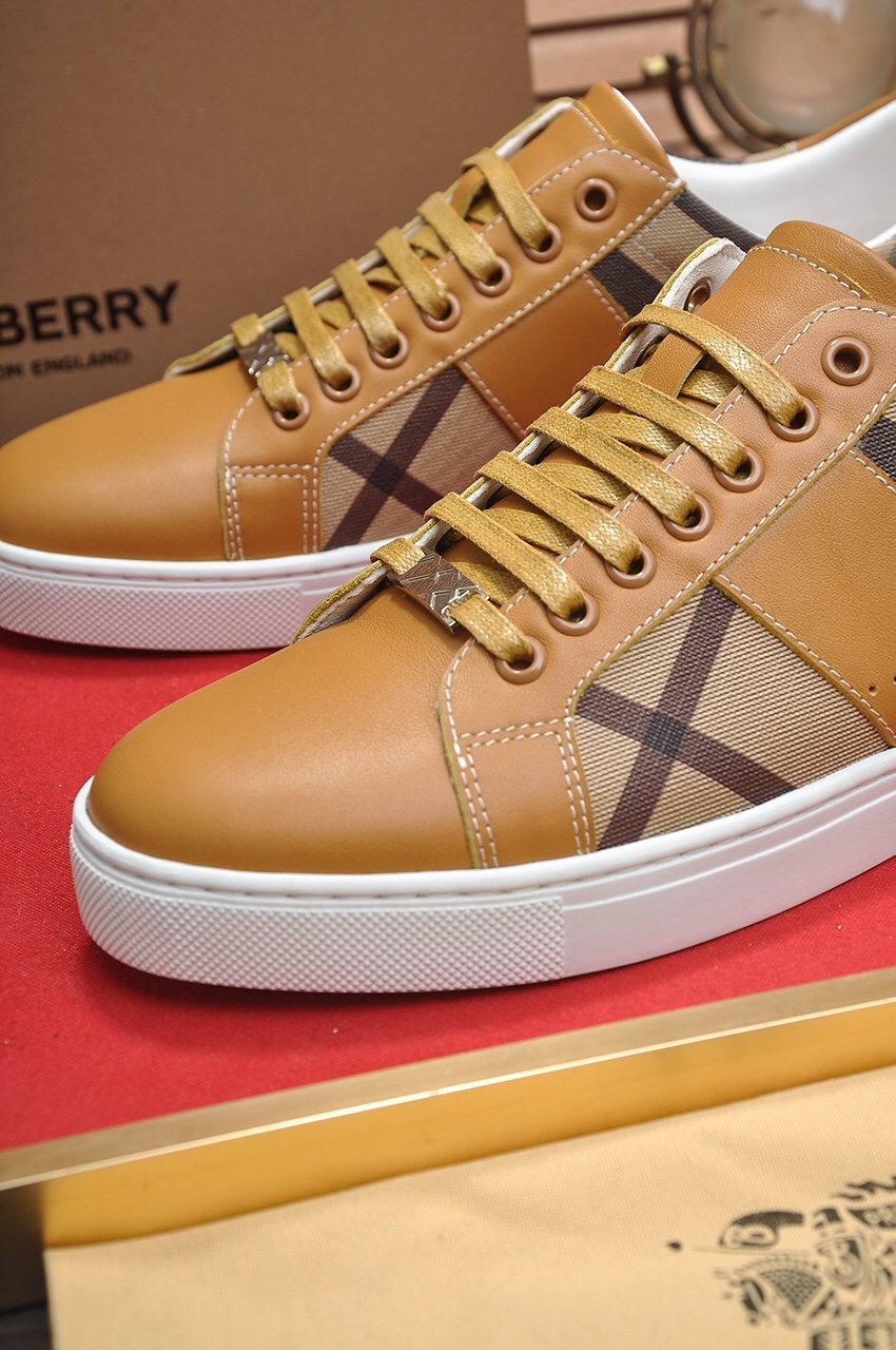 Burberry Tan Plaid Low-Top Sneakers - White Sole