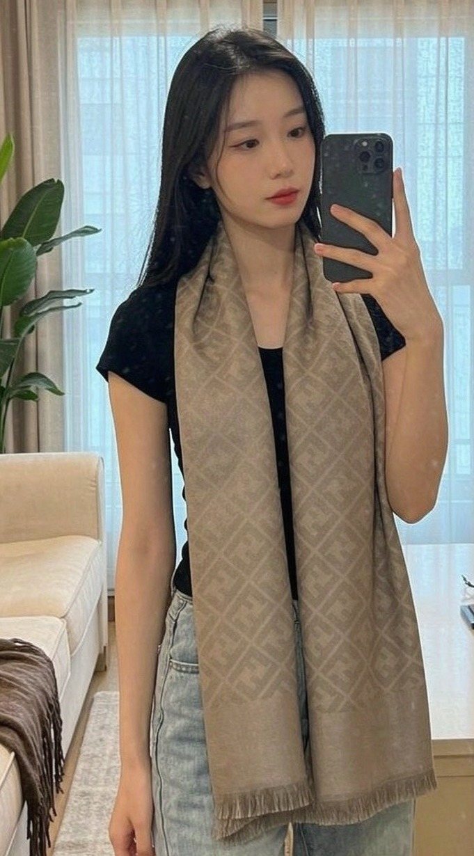 Fendi Taupe Patterned Fringed Scarf