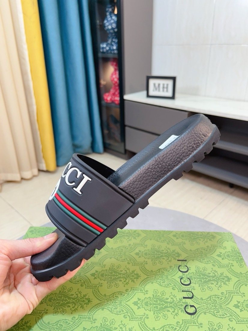 Gucci Striped Black Slide Sandals