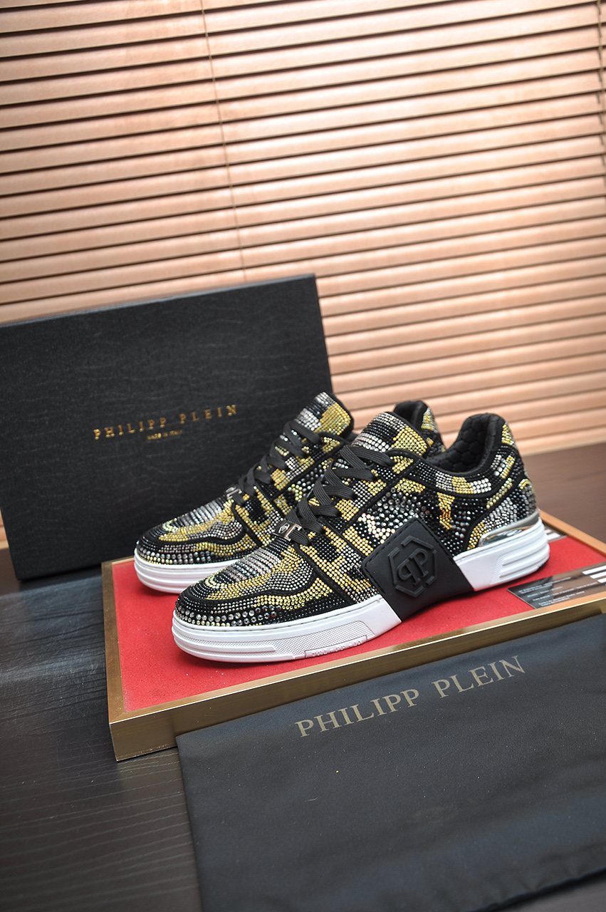 Philipp Plein Black & Gold Patterned Sneakers