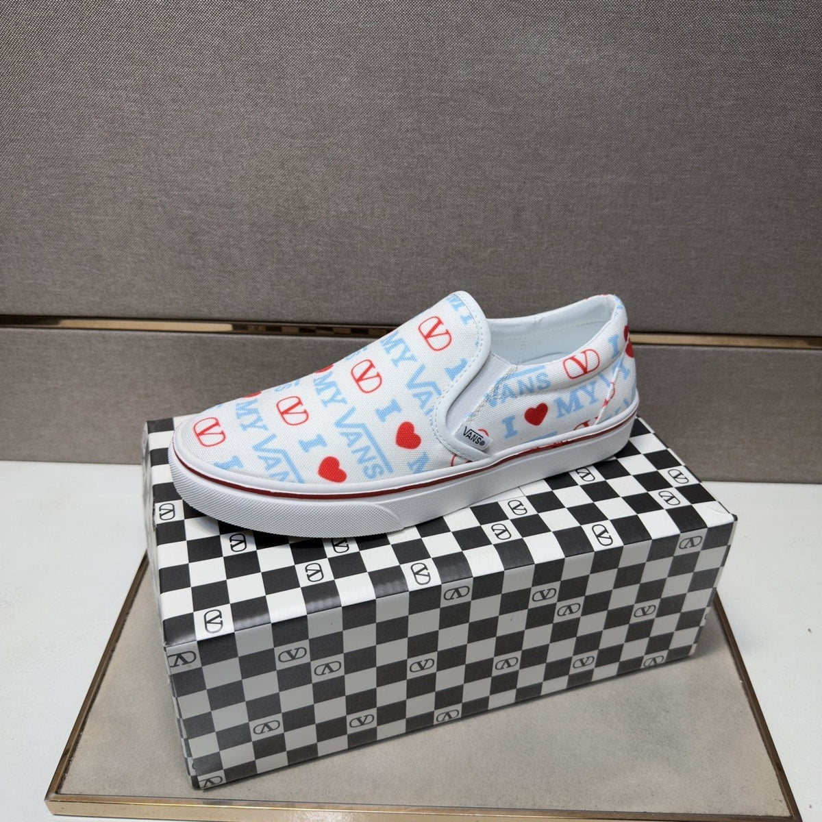 Vans White Graphic Low-Top Sneakers
