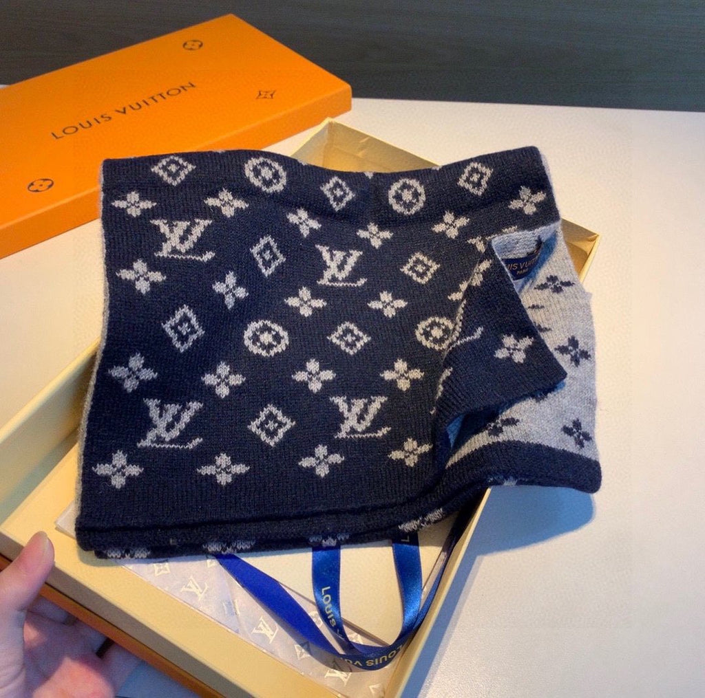 Louis Vuitton Navy and Gray Monogram Knit Scarf