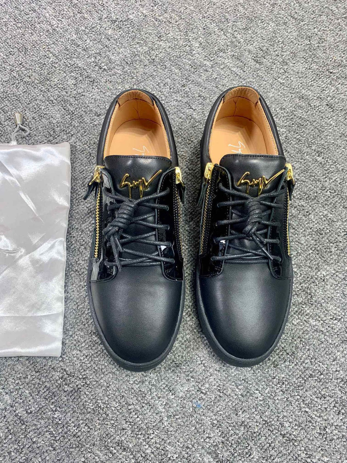 Giuseppe Zanotti Black Gold-Zip Low-Top Sneakers