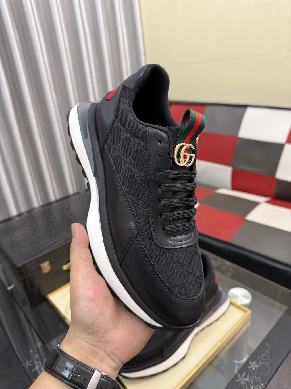 Gucci Men's Patterned Panel Low-Top Sneakers - Lace-Up Closure