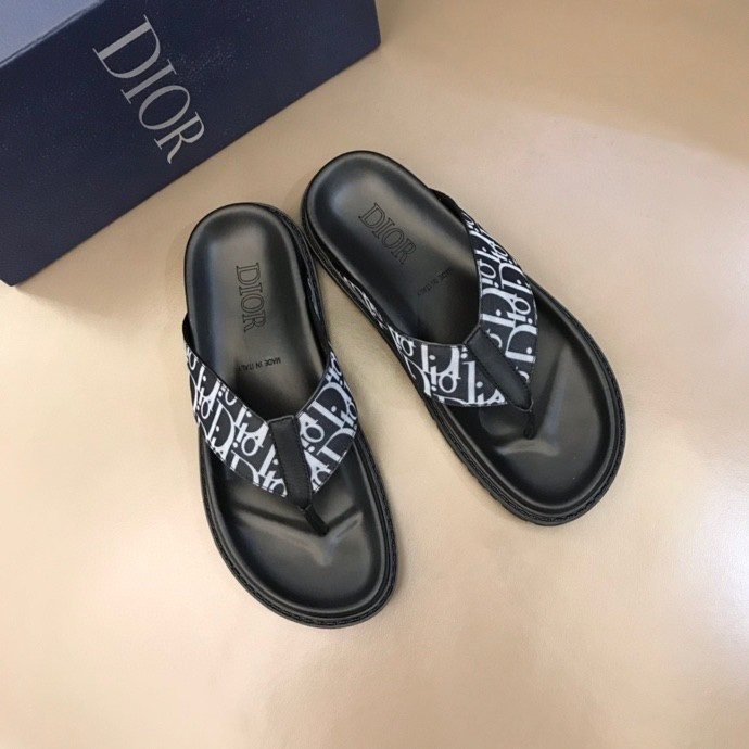 Dior Men's Black-and-White Thong Sandals