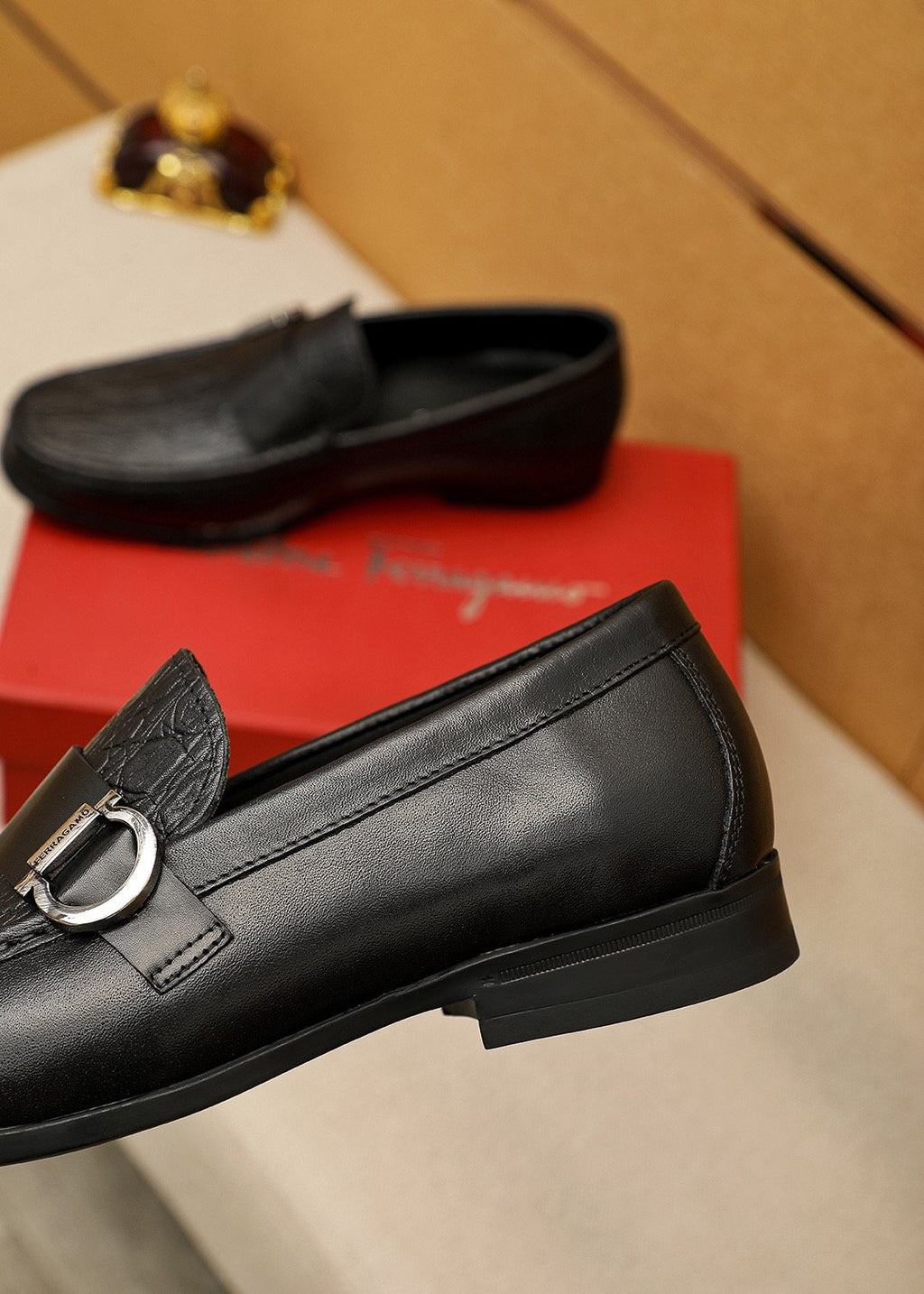 Ferragamo Embossed Buckle Loafers