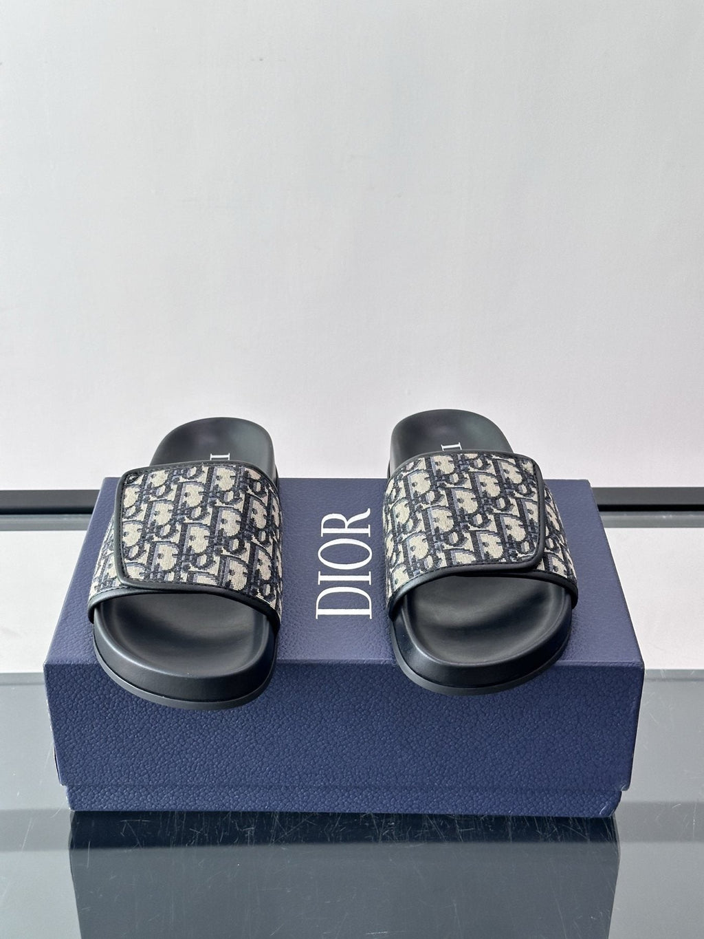 Dior Patterned Strap Slide Sandals - Black Sole
